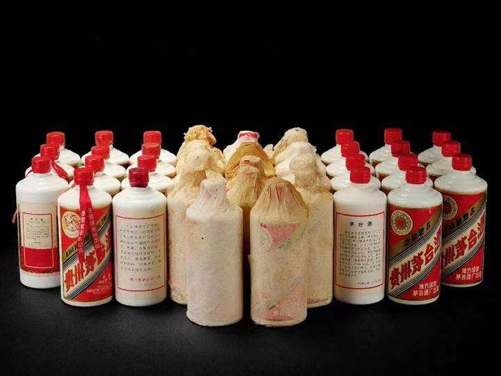 兰坪日照岚山回收酒价格哪里回收(附近上门回收茅台酒）?